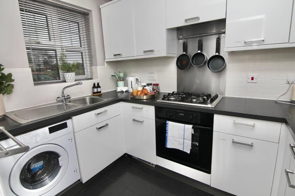 Daimler House - Cosy Home Near Coventry City Centre Kültér fotó